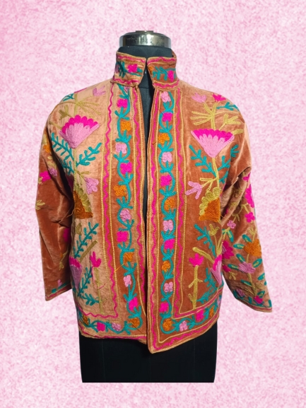 Handmade Suzani Jacket – Tradition Woven Into Warmth