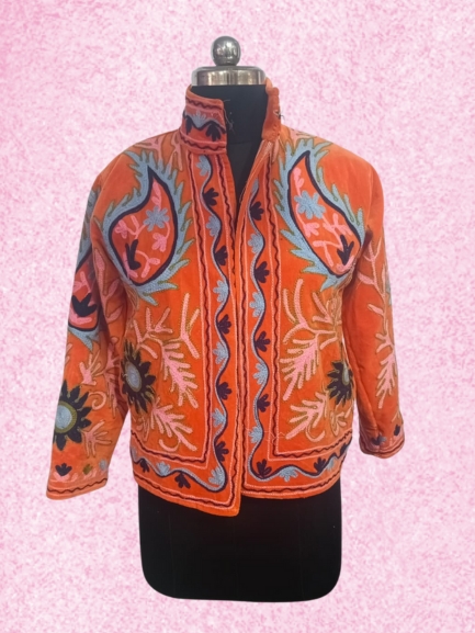 Handmade Suzani Jacket – Tradition Woven Into Warmth